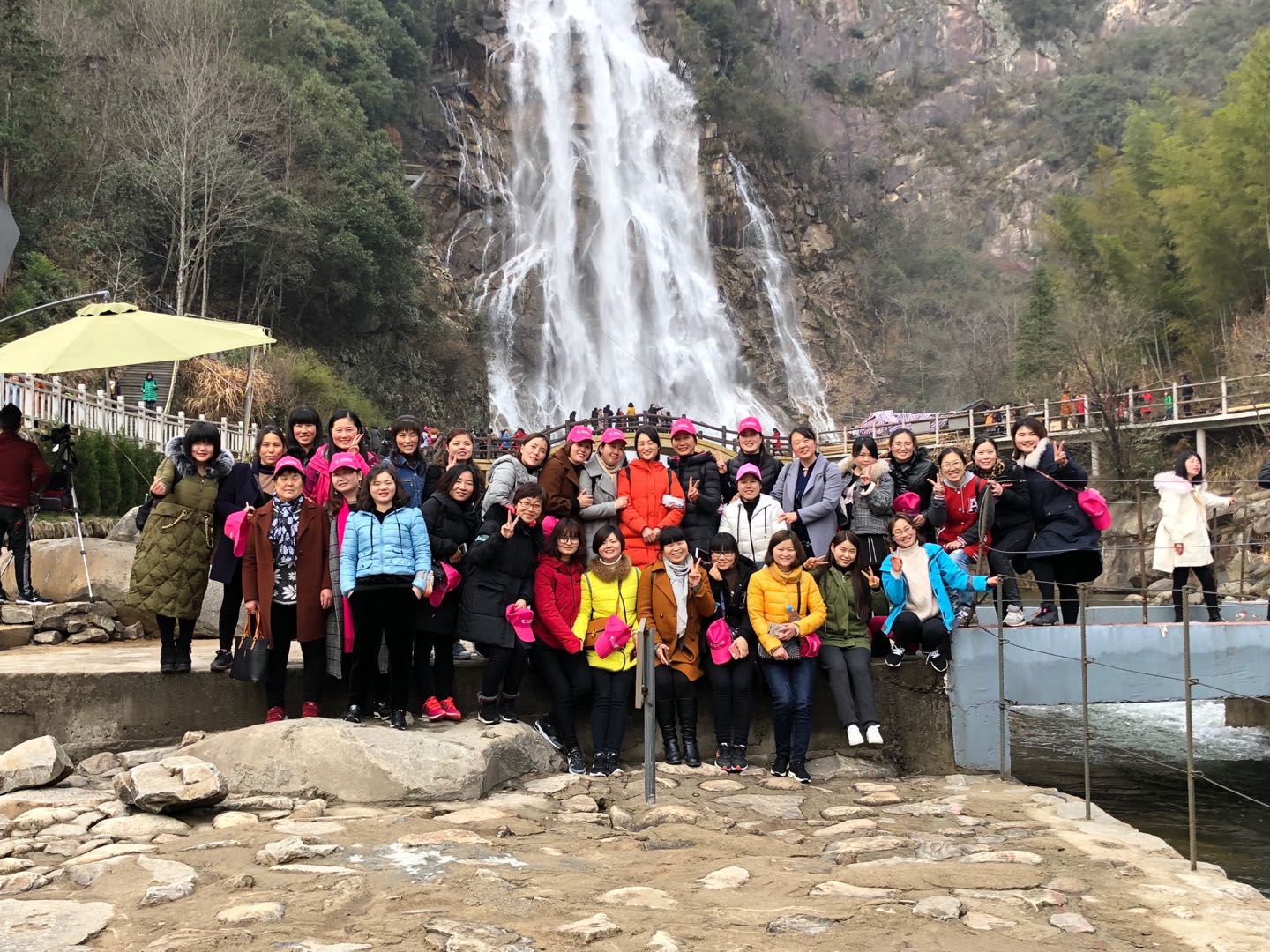 女神节游大别山 1.jpg